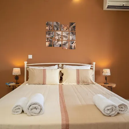 Casa Di Colona - κίτρινο Apartamento Lixouri
